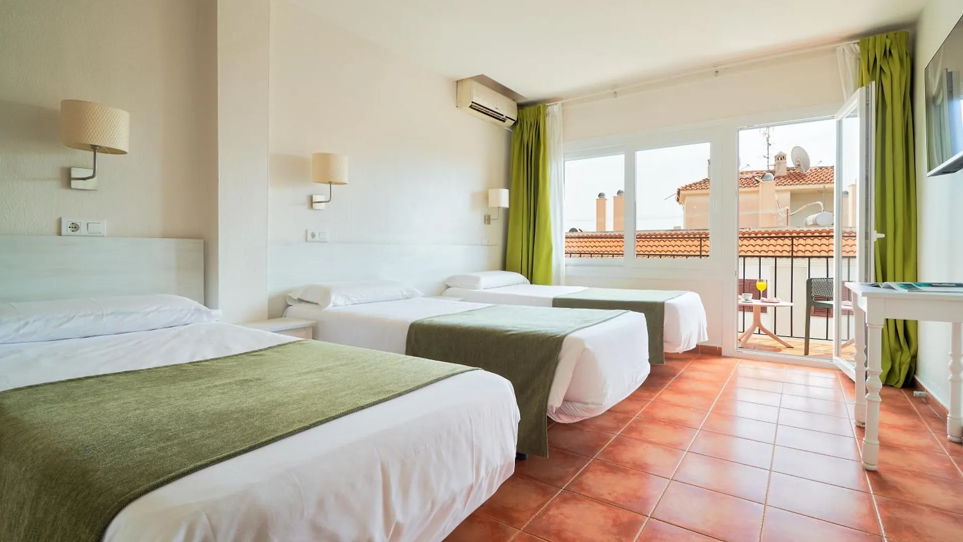 Hostal Sol Y Miel Benalmádena 2*,  Ισπανία