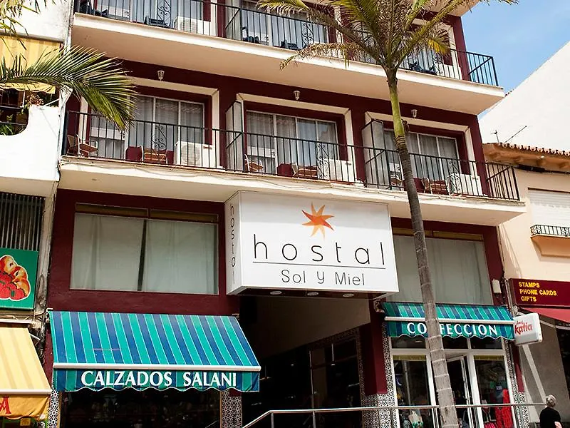 Hostal Sol Y Miel location