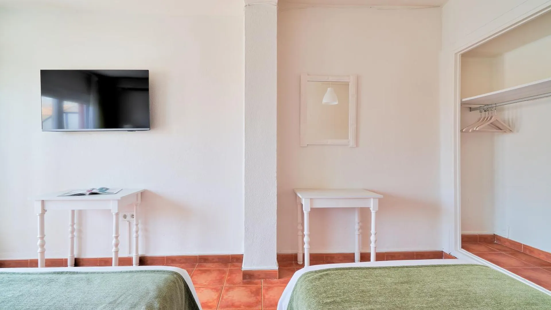 Hostal Sol Y Miel Benalmadena Guest house